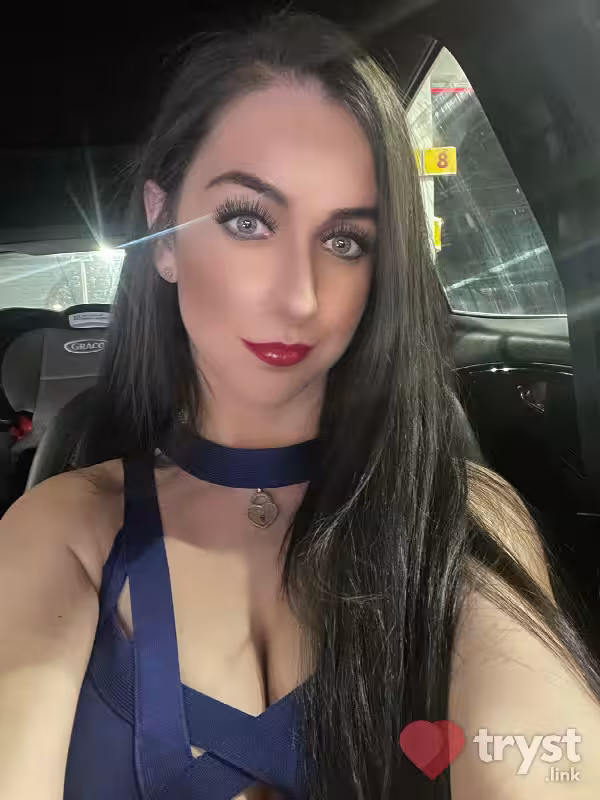 Escort Nya Knox in Atlanta, GA