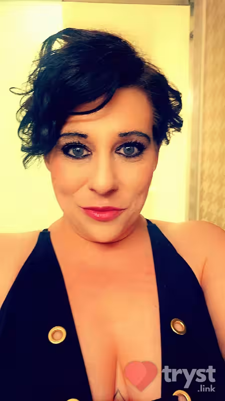 Escort Amber Wild in Charleston, SC