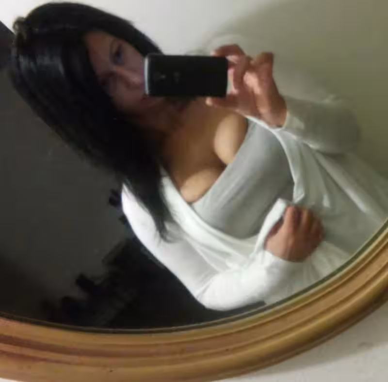 Escort Gina Galantie in Chicago, IL