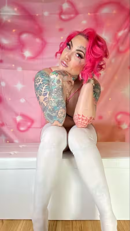 Escort/Massage Margot Darling in Chicago, IL