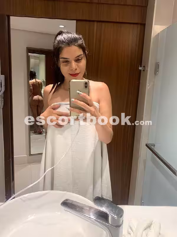 Escort Alicia in Dallas, TX