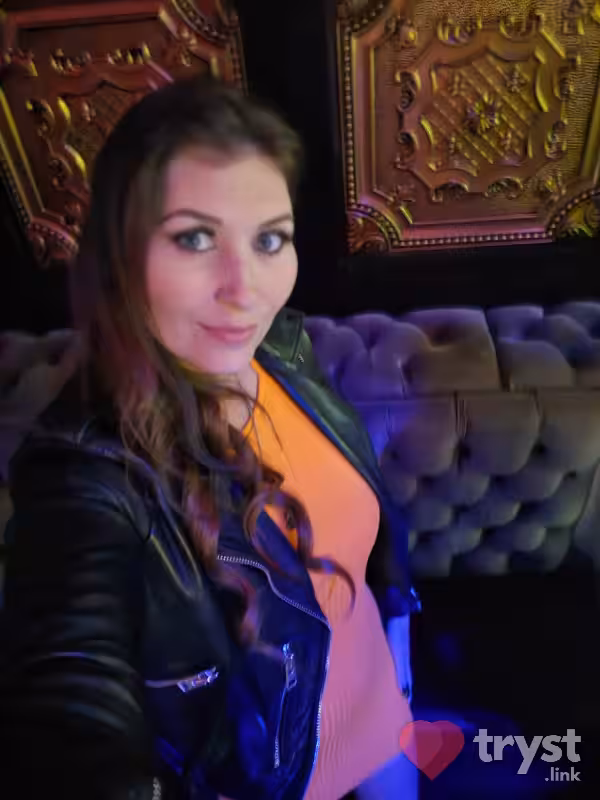 companion/Massage Angelina Diamanti / April White in Dallas, TX