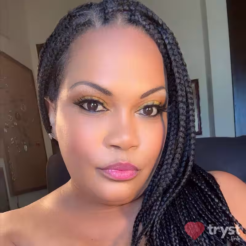 Escort/S&M Staci of Seattle / SeXXXieofSeattle in Iowa City, IA