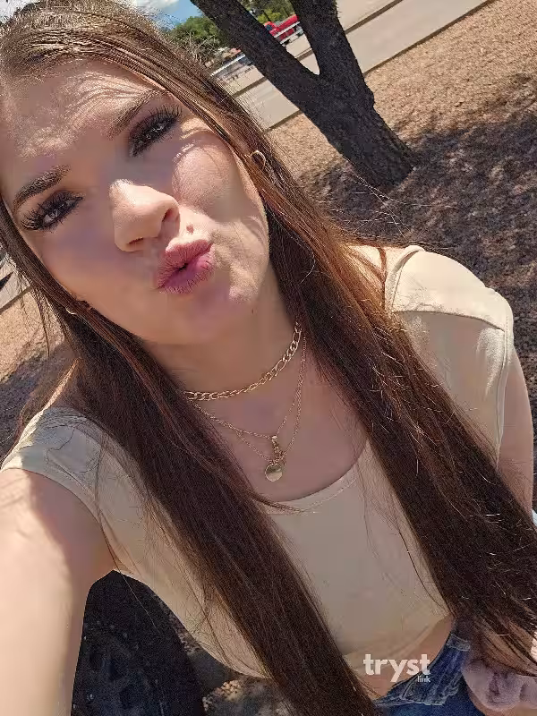 Escort Sunshine / Mackenzie / Sunny in Mesa, AZ