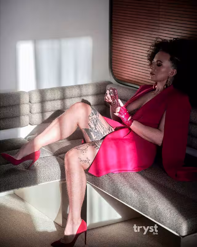 Escort/Massage/S&M Hextyn in New York City - Manhattan, NY