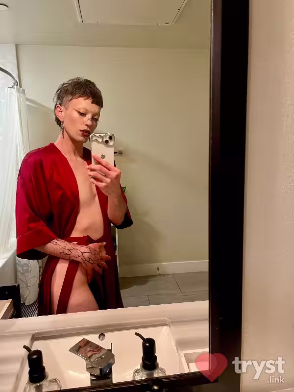 Escort/Massage/S&M Scarlet in North Hollywood, CA