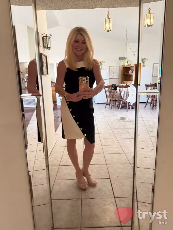 companion/Massage/S&M British Brook in Phoenix, AZ