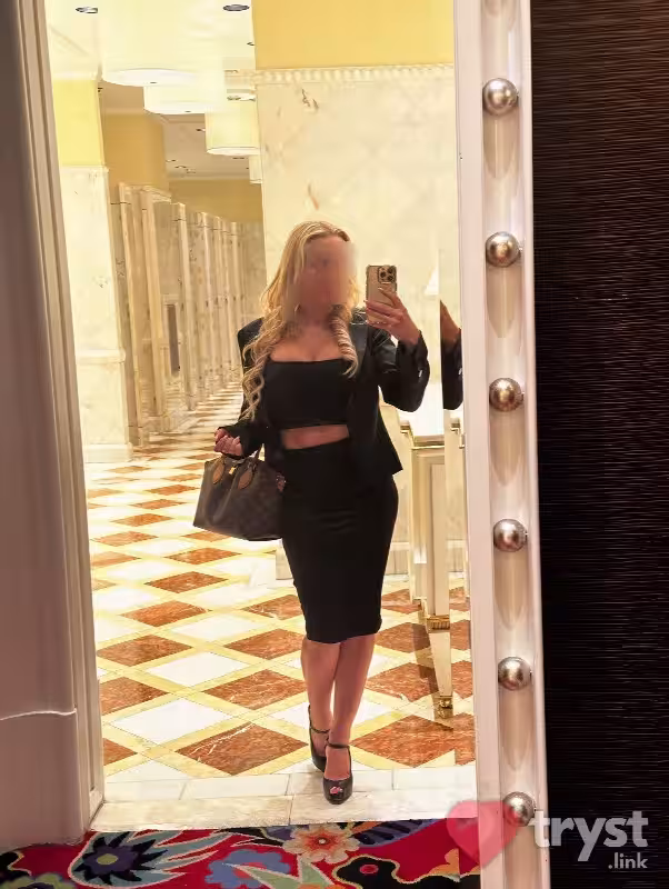 companion/Massage/S&M Elegant Lina in San Diego, CA