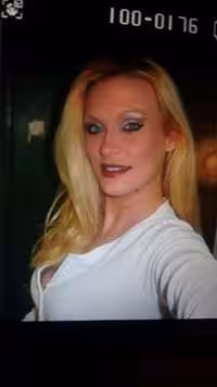 Escort Holly in Akron, OH