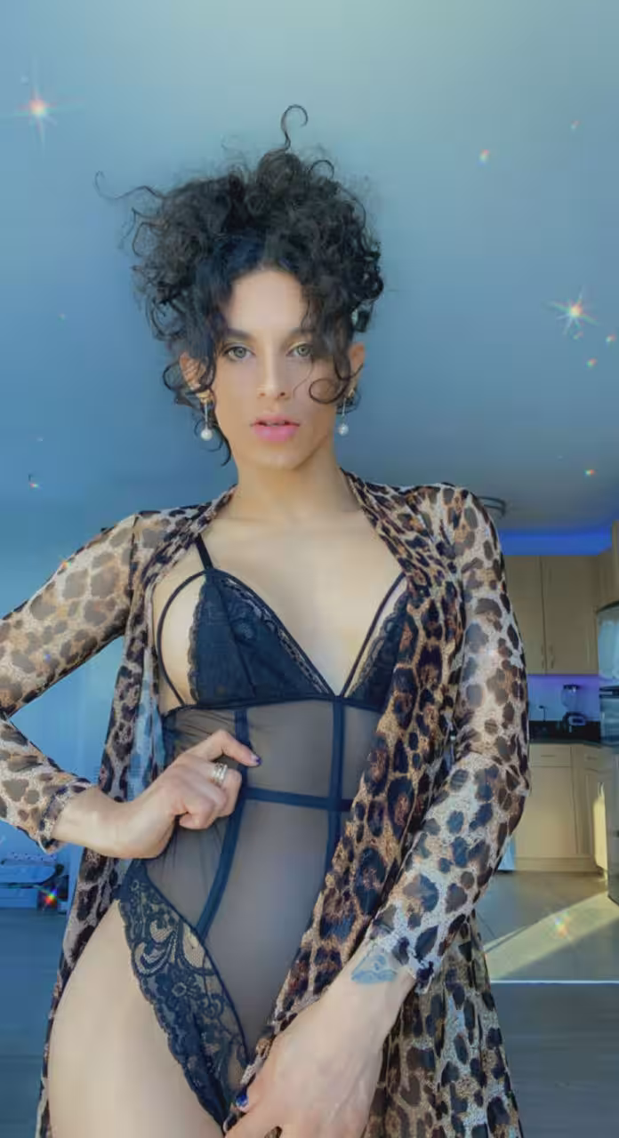 Escort TS Shantal in North Bergen, NJ
