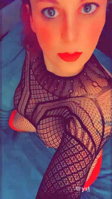 Escort/Massage/S&M Crystal Sinn / Tay of Dallas in St. Louis, MO