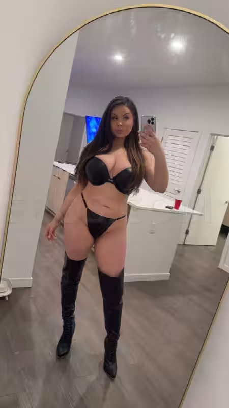 Escort/Massage/S&M Lauren Love / Naomi in Washington, D.C., DC